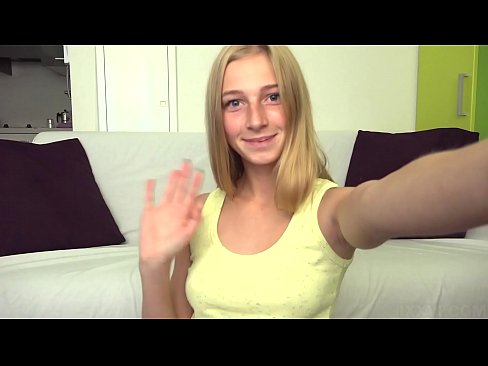 ❤️ Keď sa nudím, lenivo si masturbujem svoju ružovú kundičku ❤❌ Krásne porno na nás ❌️❤